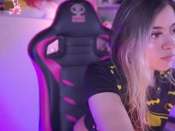 Luna_Scarleth Chaturbate stream image from February 04, 2025