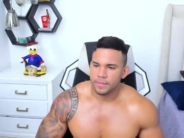 _Matthew_Santos_ Chaturbate stream image from February 04, 2025