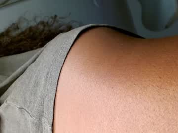 Moana_18 Chaturbate stream image from February 04, 2025