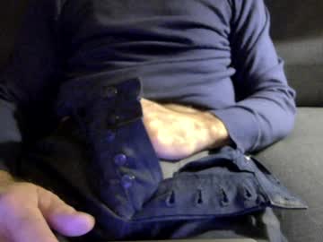 Thickrum Chaturbate stream image from February 04, 2025