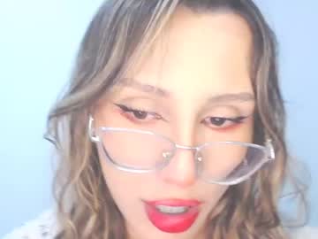 Violethchachki Chaturbate stream image from February 04, 2025