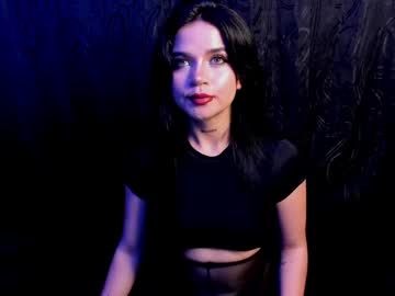 Kylie_Foxx1 Chaturbate stream image from February 04, 2025