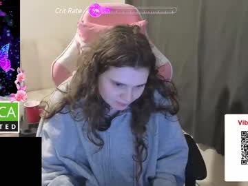 Lyra_Flower_Bunny Chaturbate stream image from February 04, 2025