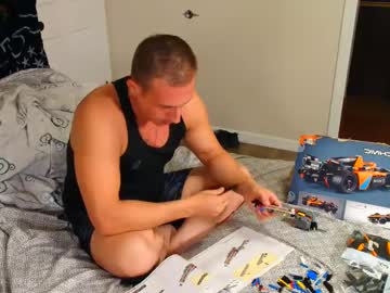 Bestcockhere Chaturbate stream image from February 04, 2025