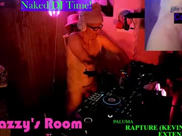 Chazboudoir Chaturbate stream image from February 04, 2025