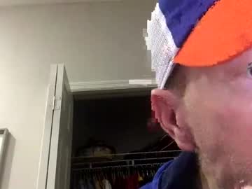 Dustinthesweettalker Chaturbate stream image from February 04, 2025