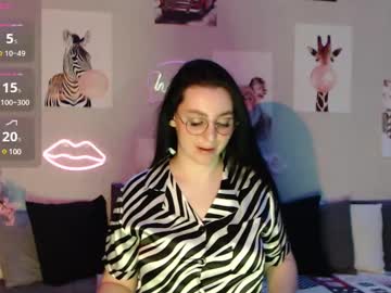 Fluffy_Tiffy Chaturbate stream image from February 04, 2025