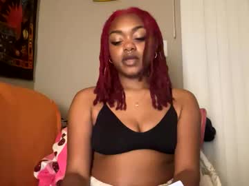 Hippieangelbabi Chaturbate stream image from February 04, 2025