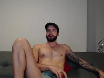 Marcoandpolo01 Chaturbate stream image from February 04, 2025
