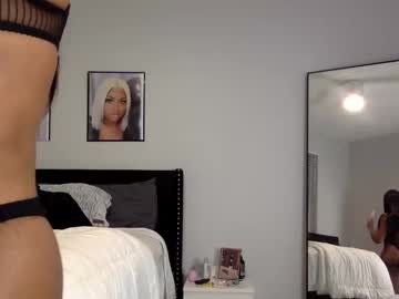 Xo_Nia Chaturbate stream image from February 04, 2025