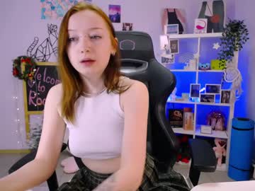 Mollybloon Chaturbate stream image from February 04, 2025