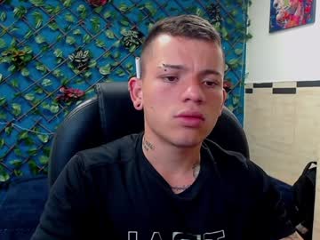 Rennesanti Chaturbate stream image from February 04, 2025