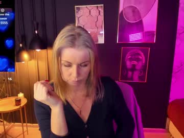Annielight Chaturbate stream image from February 04, 2025