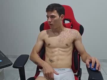Denyelribeiro Chaturbate stream image from February 04, 2025