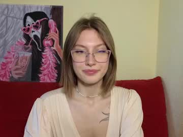 Elsaangel Chaturbate stream image from February 04, 2025