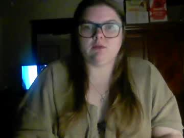 Crystalizzzee Chaturbate stream image from February 04, 2025