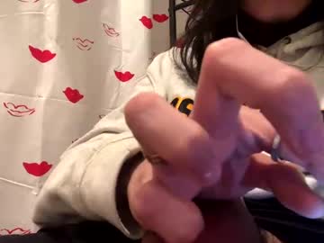 083203 Chaturbate stream image from February 04, 2025