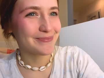 Li_Ni_ Chaturbate stream image from February 04, 2025
