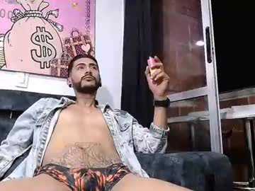 Lobocruzhair1 Chaturbate stream image from February 04, 2025