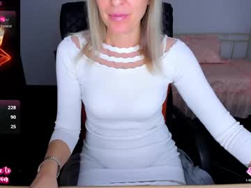 Anita_Tayson Chaturbate stream image from February 04, 2025