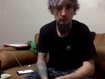Ravenxbeastie Chaturbate stream image from February 04, 2025
