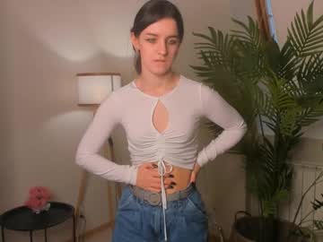Elvinafletcher Chaturbate stream image from February 04, 2025