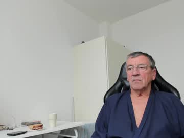200gentleman Chaturbate stream image from February 04, 2025