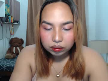 Bigbonepersianxxx Chaturbate stream image from February 04, 2025
