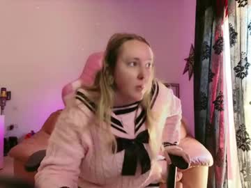 Kissica Chaturbate stream image from February 04, 2025