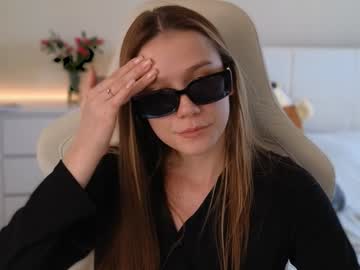 Madissson Chaturbate stream image from February 04, 2025