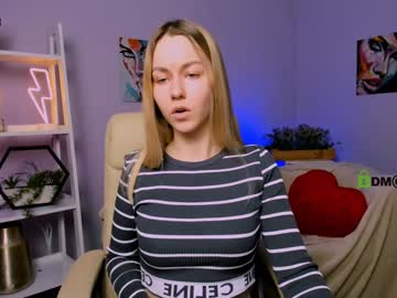 Mary_Mooore Chaturbate stream image from February 04, 2025