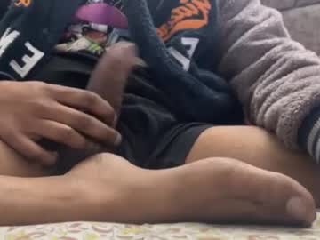 Akshat_High Chaturbate stream image from February 04, 2025