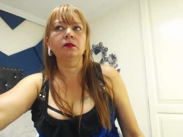 Charlottee_Brown2 Chaturbate stream image from February 04, 2025