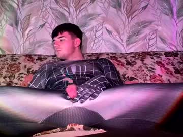 Delevingle_Alex Chaturbate stream image from February 04, 2025