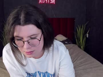 Derek_Louis Chaturbate stream image from February 04, 2025
