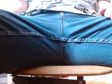 Dhrobbert Chaturbate stream image from February 04, 2025