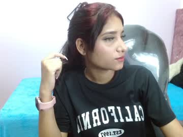 July_Sky Chaturbate stream image from February 04, 2025