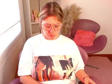 Meganlk Chaturbate stream image from February 04, 2025