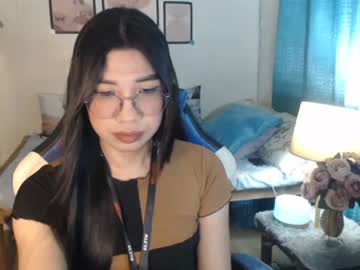 Urwetasianprincessxx Chaturbate stream image from February 04, 2025