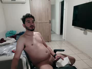 Luis_Flr Chaturbate stream image from February 04, 2025