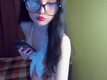 Meowli Chaturbate stream image from February 04, 2025