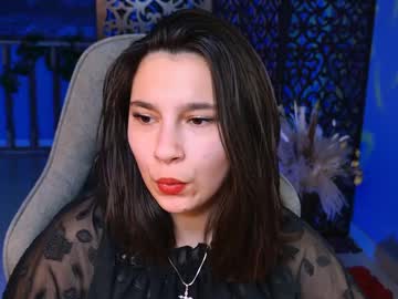 Ariannagrend Chaturbate stream image from February 04, 2025