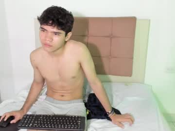 Charles_Blaze Chaturbate stream image from February 04, 2025