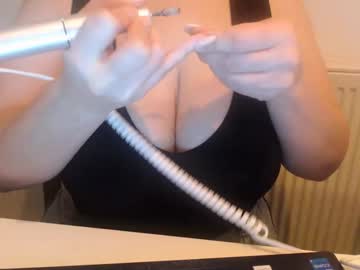 Jaylajordan Chaturbate stream image from February 04, 2025