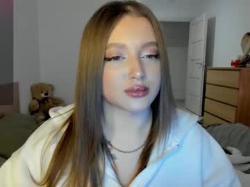Ju_Lii Chaturbate stream image from February 04, 2025