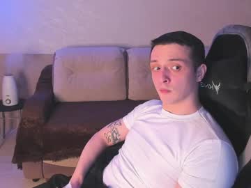 Nikolos_Vise Chaturbate stream image from February 04, 2025
