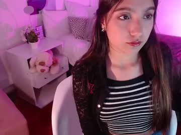 Soffy_19 Chaturbate stream image from February 04, 2025