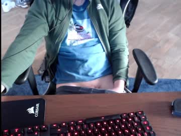 Chris93270 Chaturbate stream image from February 04, 2025