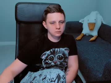 Dan_Cute Chaturbate stream image from February 04, 2025