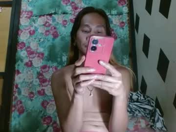 Hugecockforyouxx Chaturbate stream image from February 04, 2025